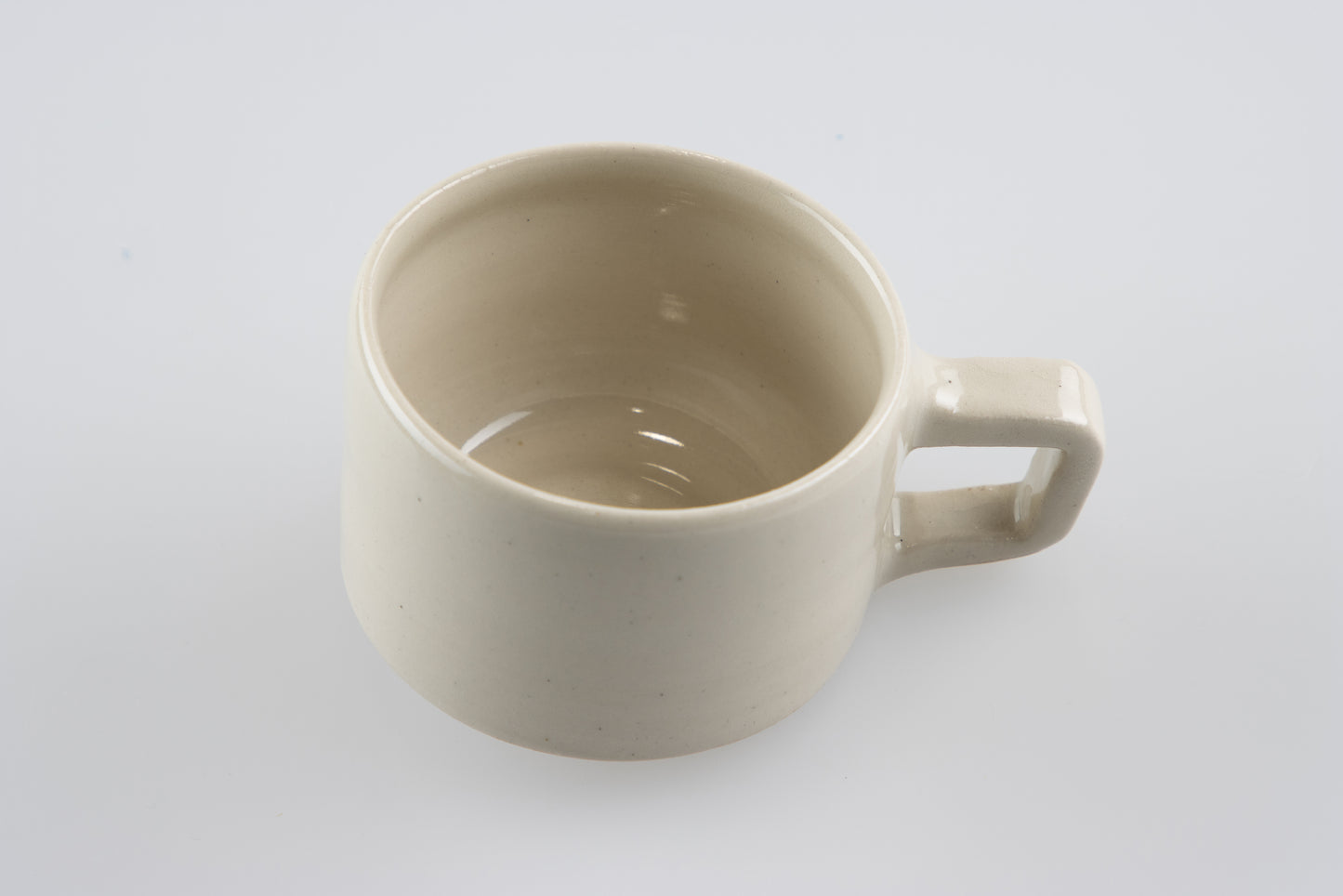 Asymmetric Cup